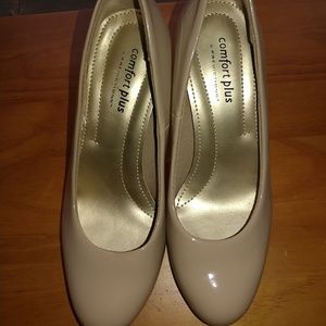 Light pink High heel shoes!